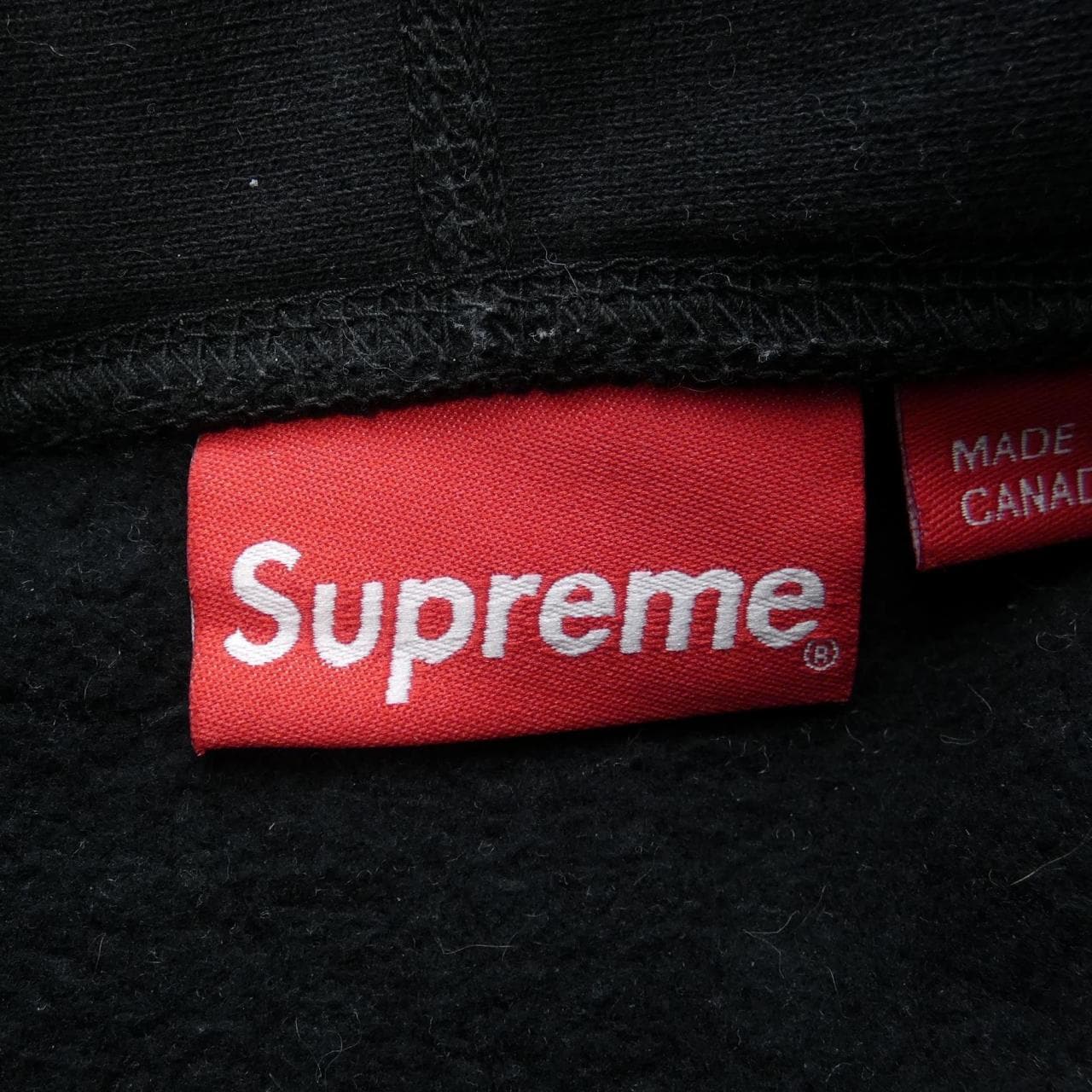 シュプリーム SUPREME パーカー