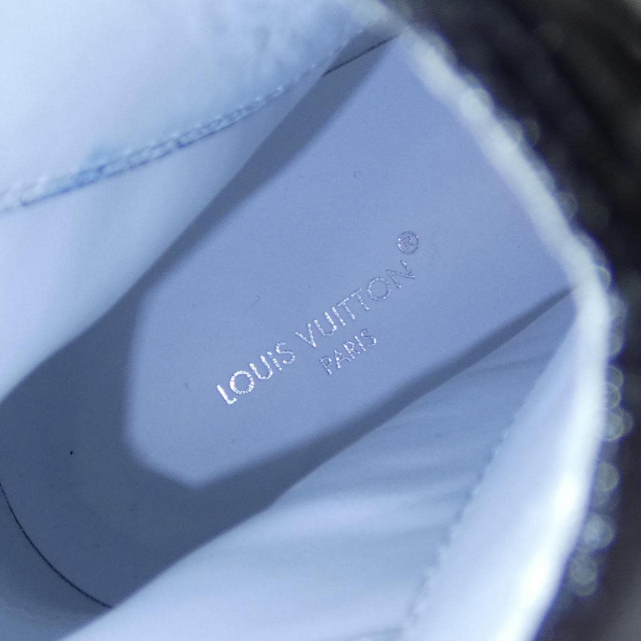 ルイヴィトン LOUIS VUITTON プラットフォームデザートブーツ ローリエート ブーツ