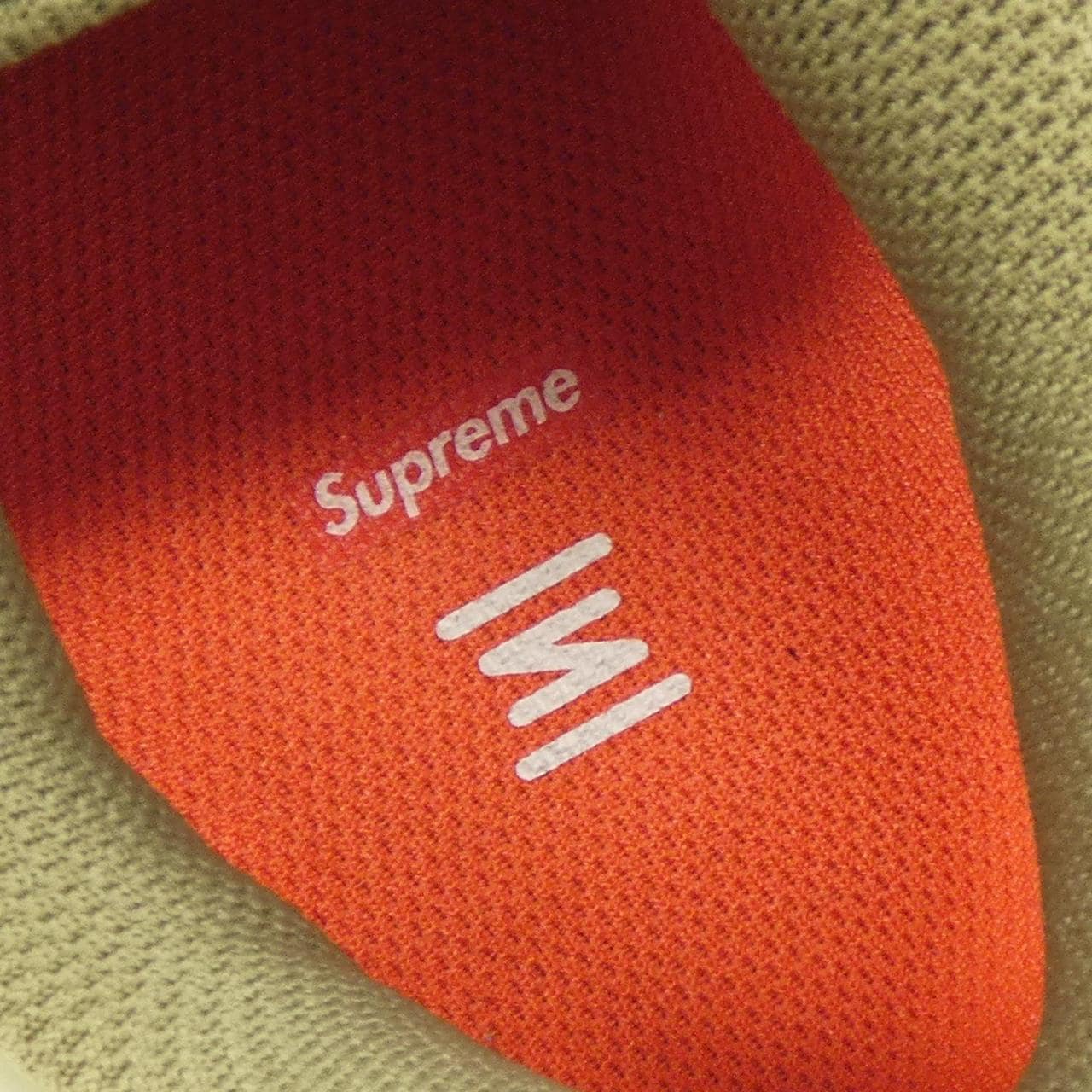 ナイキシュプリーム NIKE×SUPREME DN1615-200 スニーカー