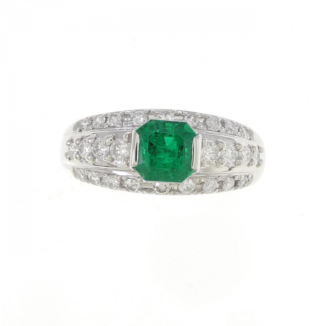 PT エメラルド リング 0.74CT
