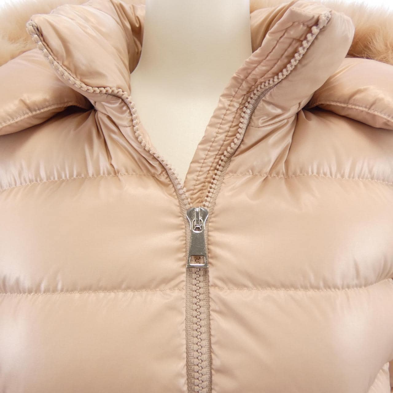 モンクレール MONCLER BADYFUR ダウンジャケット