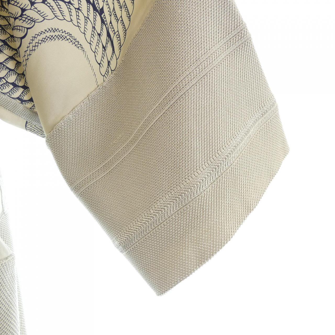 エルメス HERMES トップス
