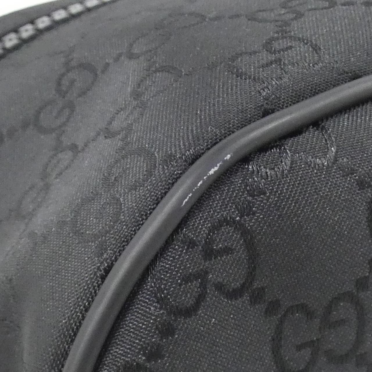 Gucci 449182 G1XHN單肩包