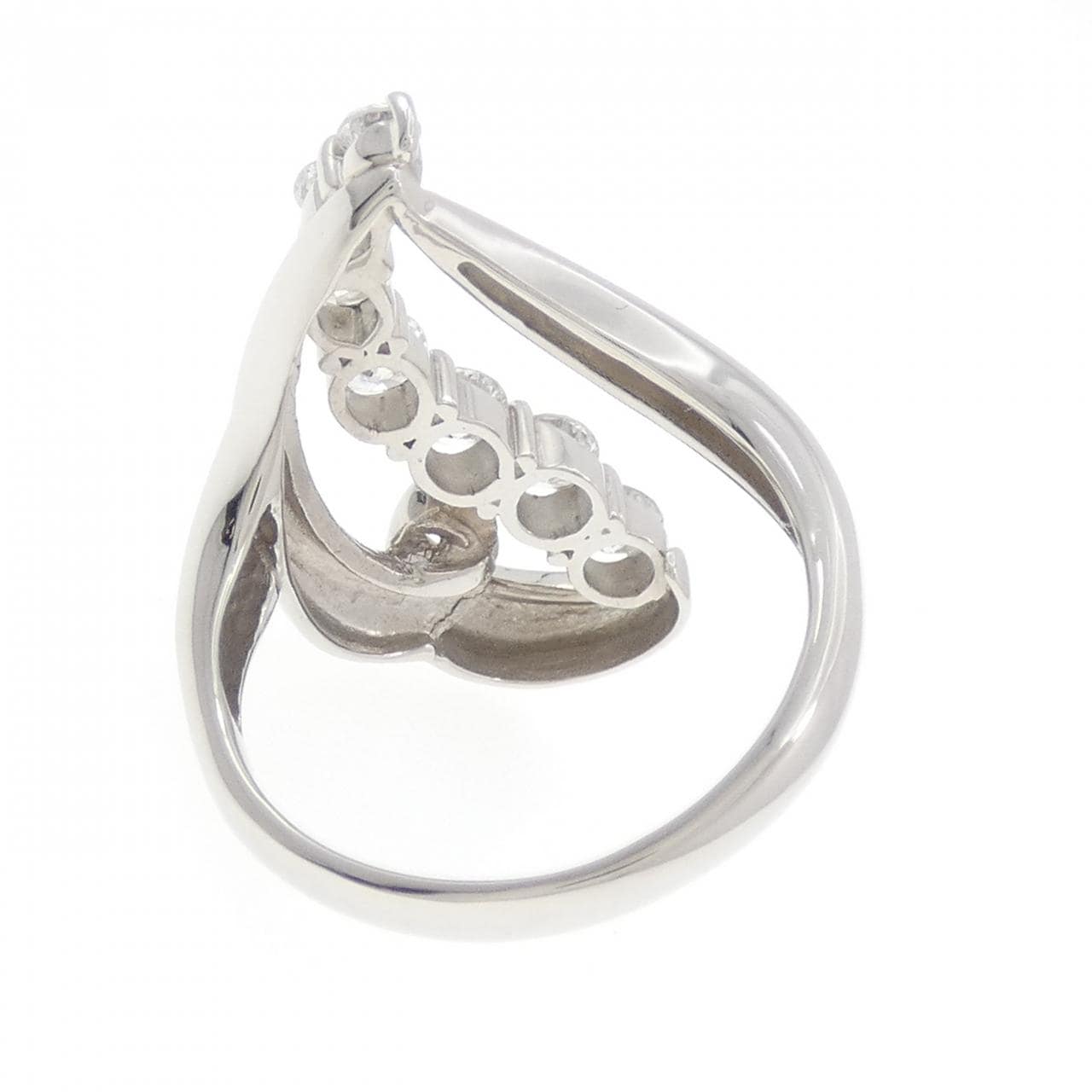 PT900钻石戒指，0.93克拉