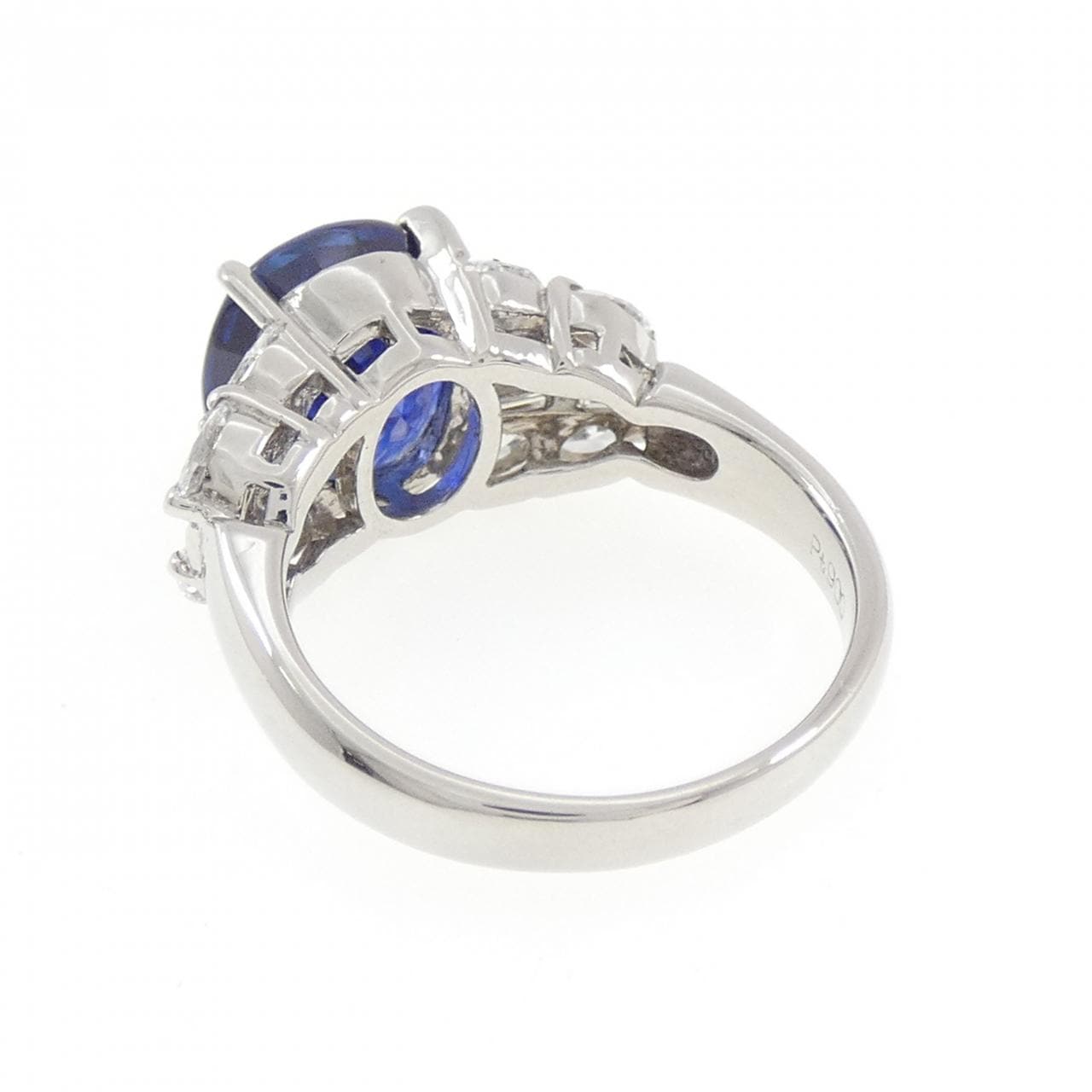 PT900 サファイヤ リング 4.756CT マダガスカル産