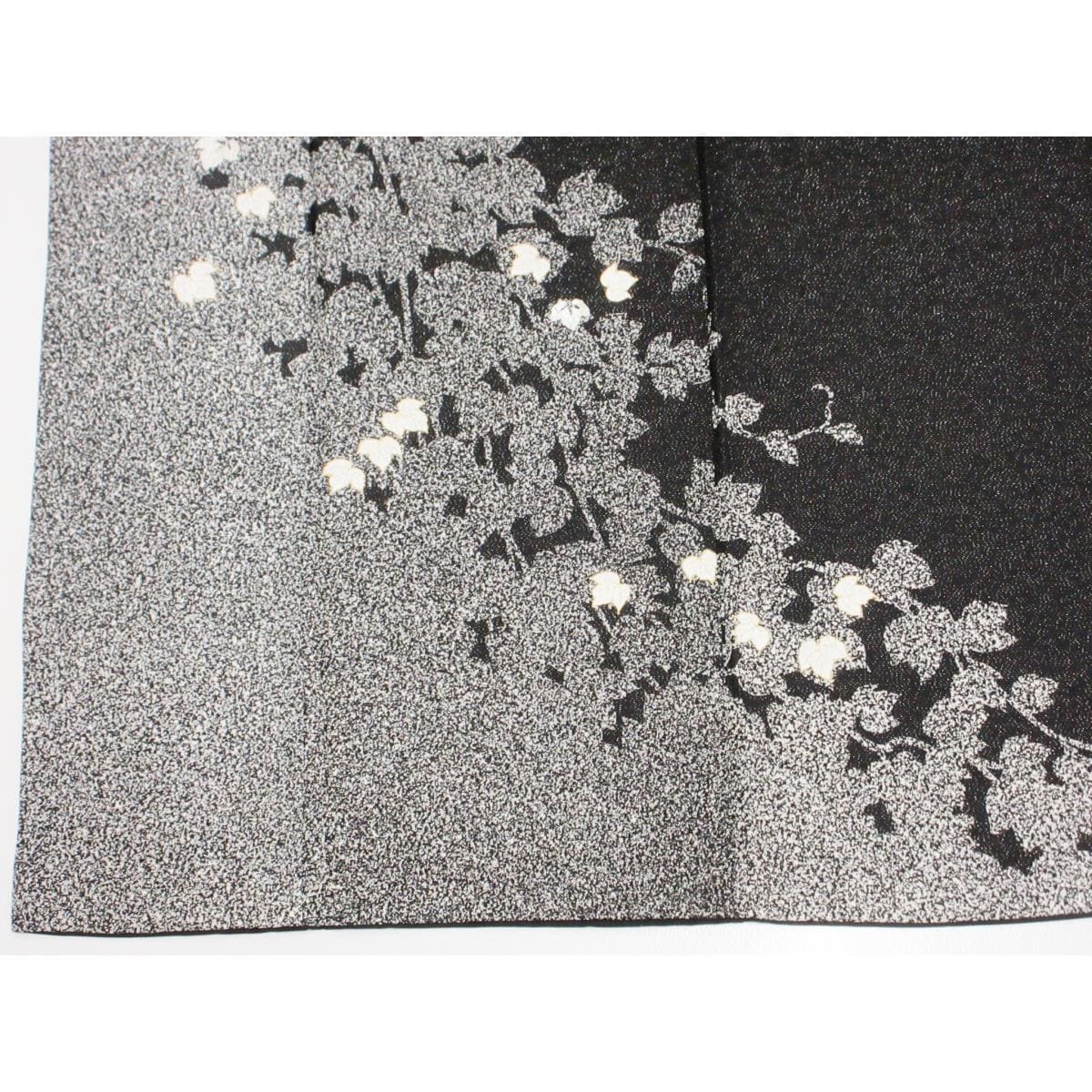 訪問着　銀通し　友禅金彩加工