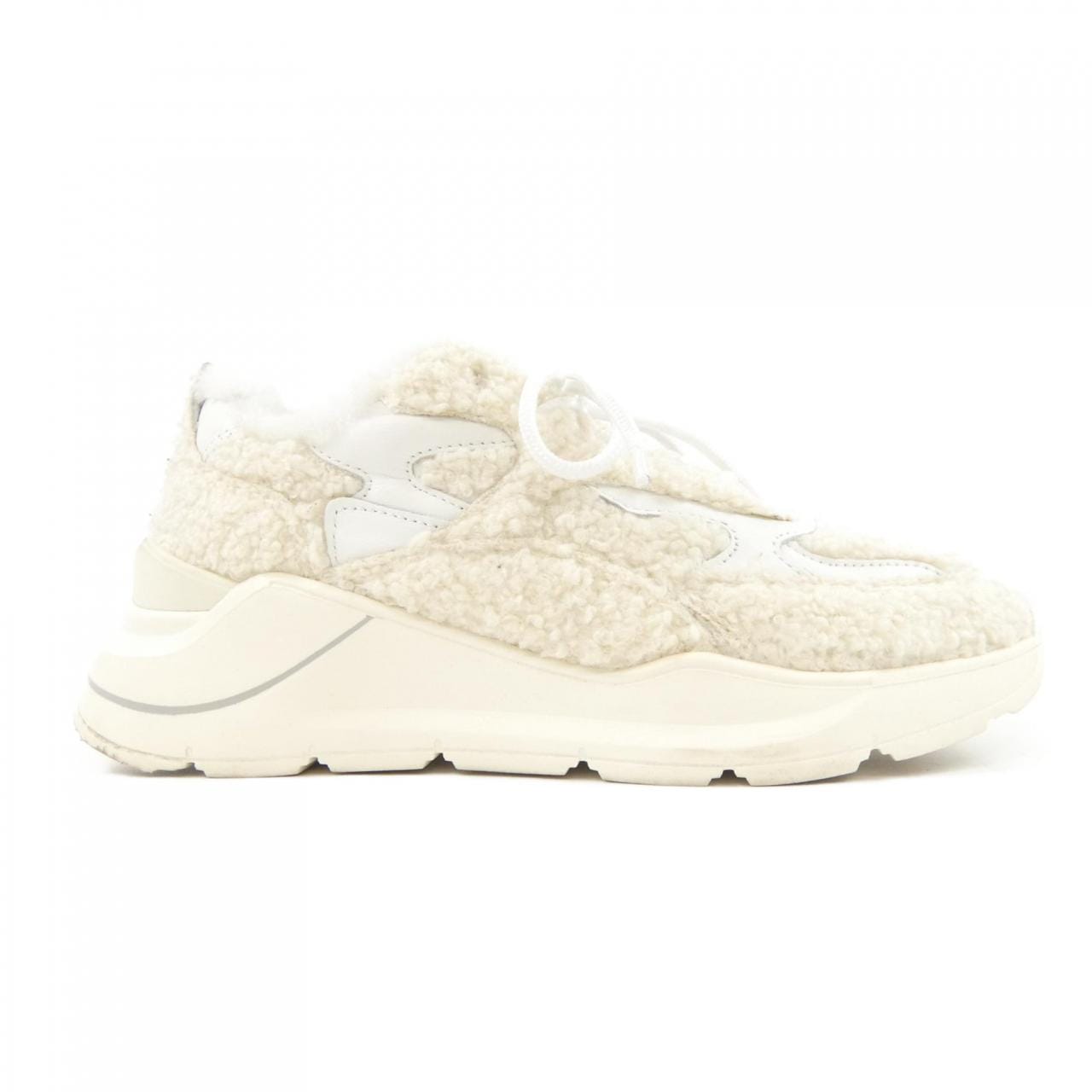 デイト D.A.T.E. スニーカー