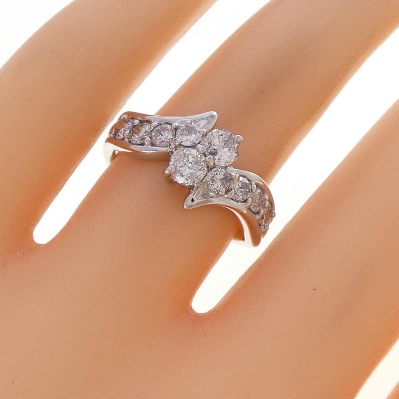 PT900 ダイヤモンド リング 1.00CT