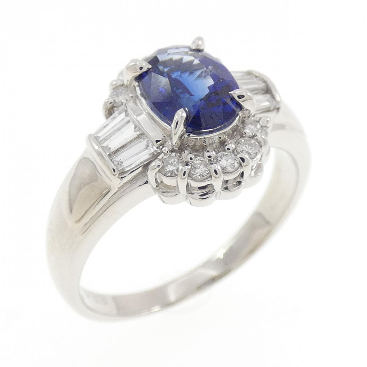 PT900 サファイヤ リング 1.06CT
