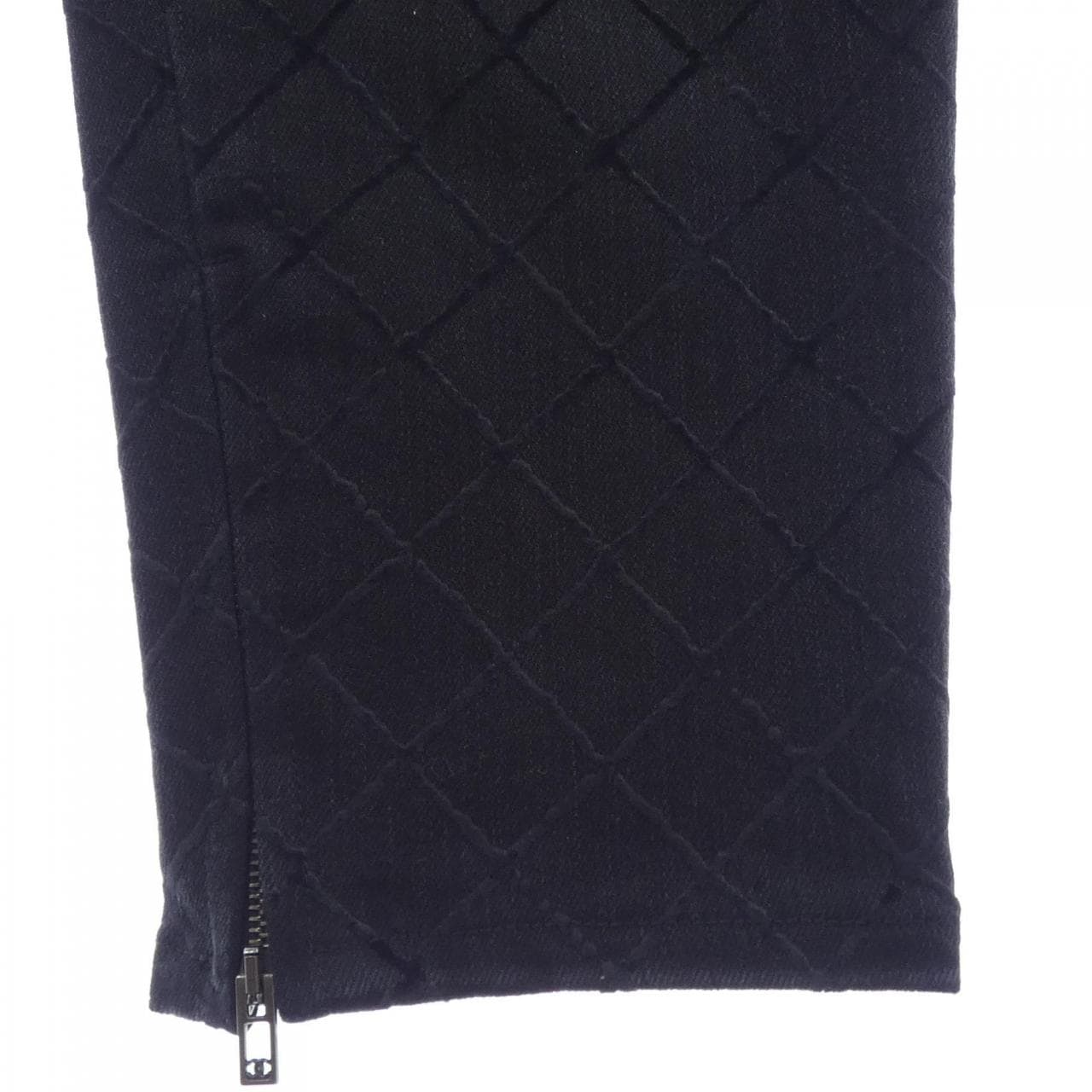 シャネル CHANEL P58418V44384 18P ジーンズ