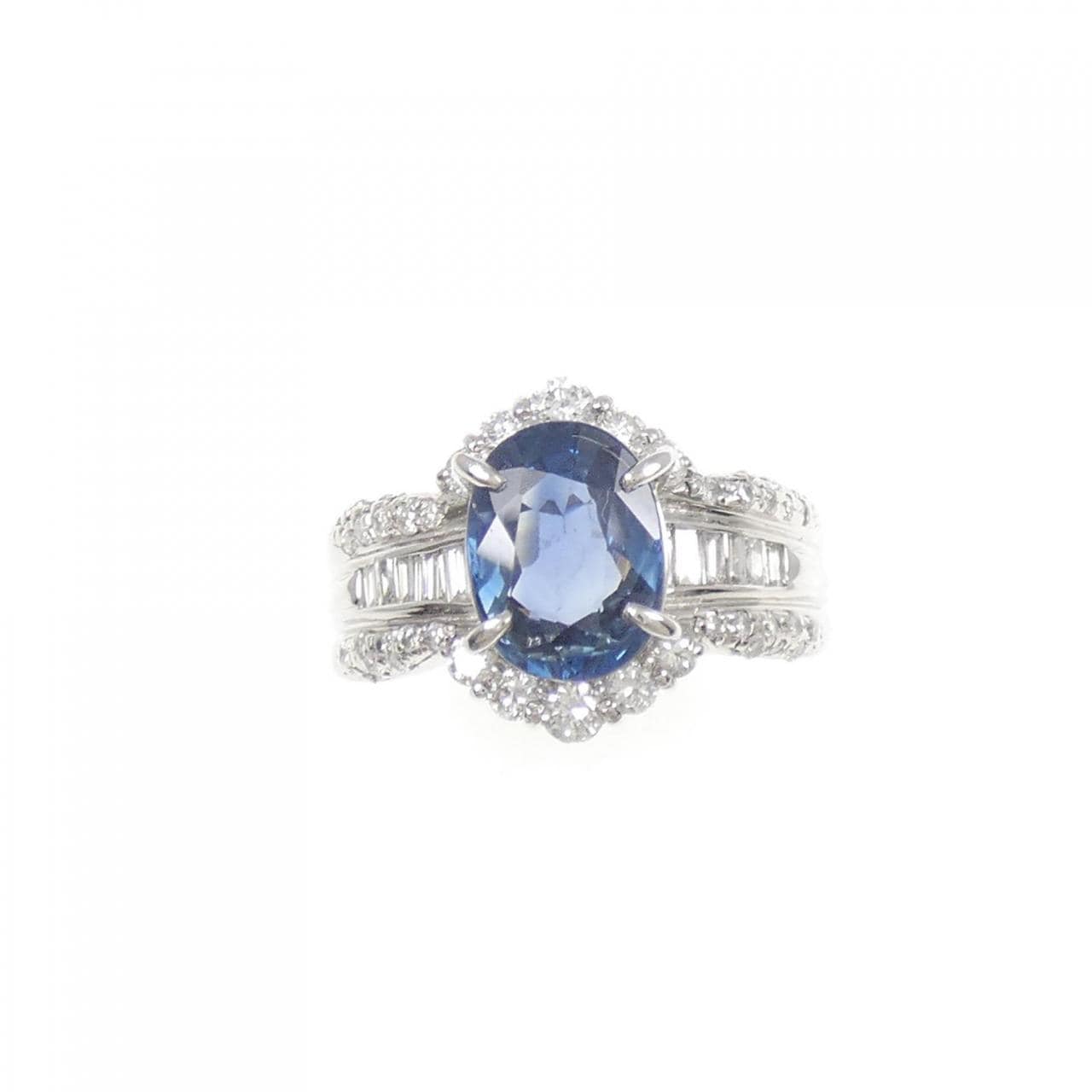 PT900 サファイヤ リング 2.68CT