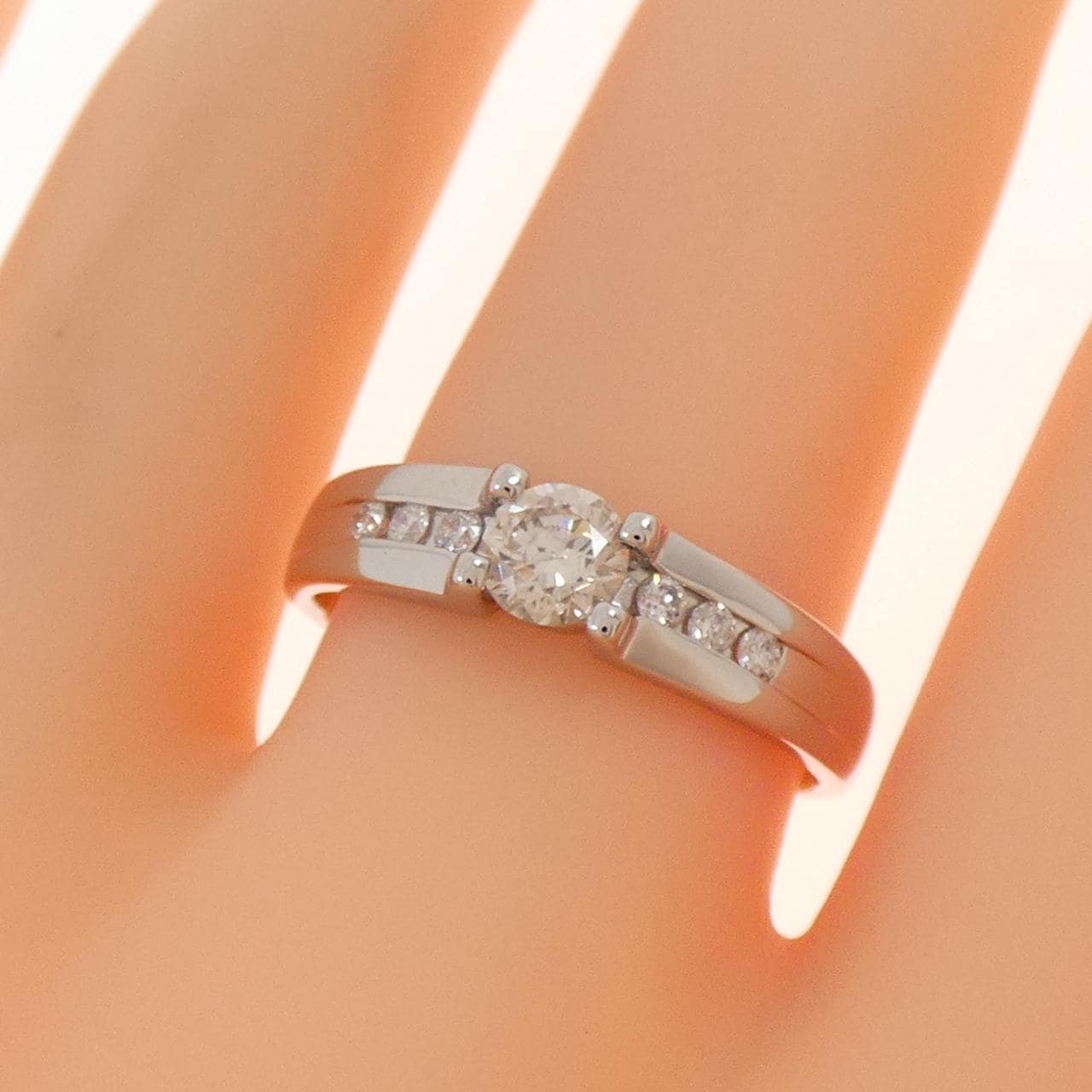 PT950 ダイヤモンド リング 0.380CT