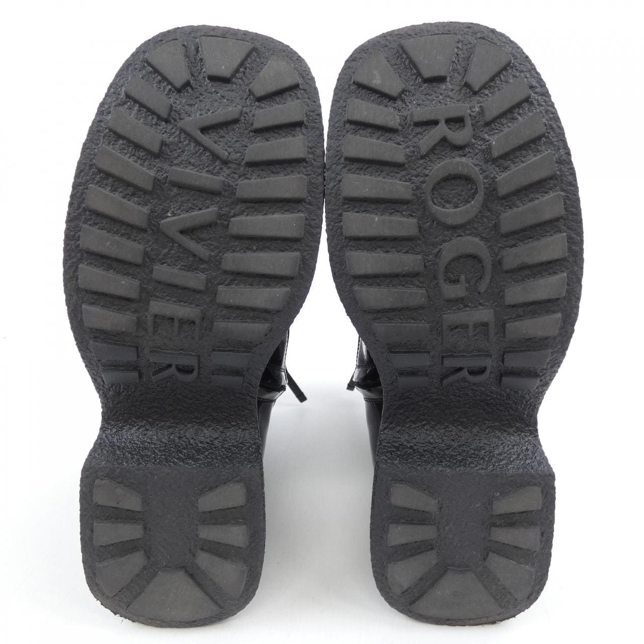 ロジェヴィヴィエ ROGER VIVIER ブーツ