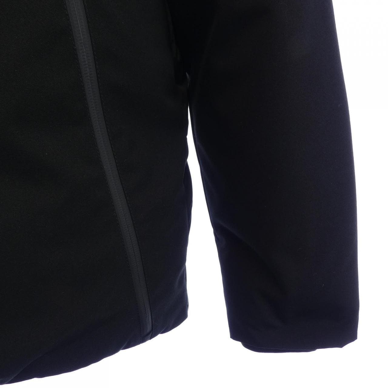 モンクレール MONCLER KERJEAN ダウンジャケット