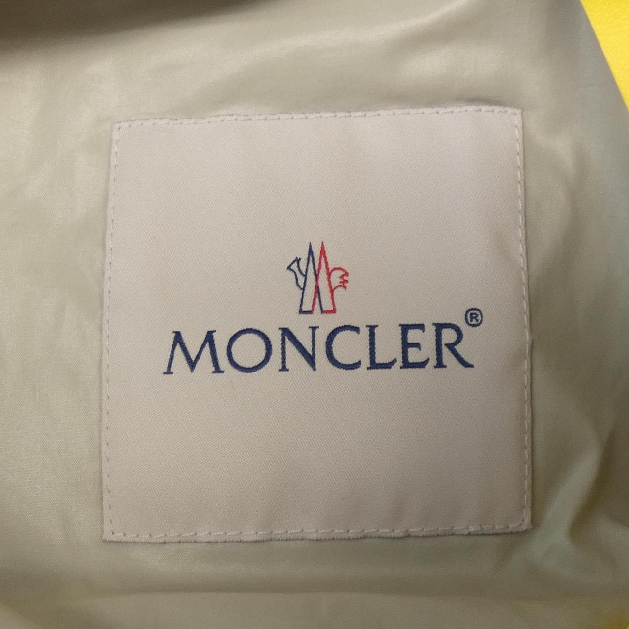 モンクレール ジーニアス MONCLER GENIUS ALMOND ダウンジャケット