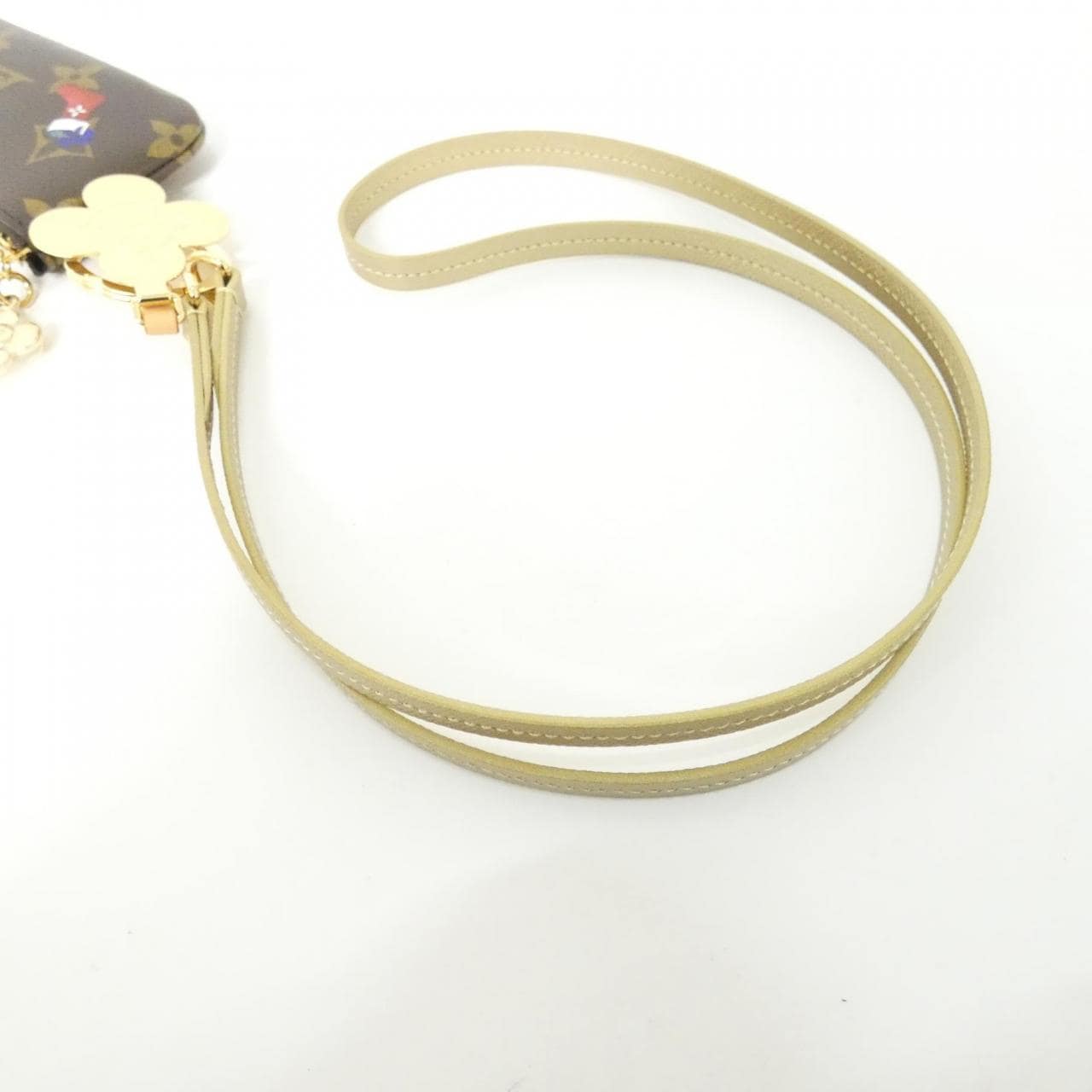 ルイヴィトン モノグラム(ヴィヴィエンヌ ウィンター ホリデー) フォン ホルダー M15338