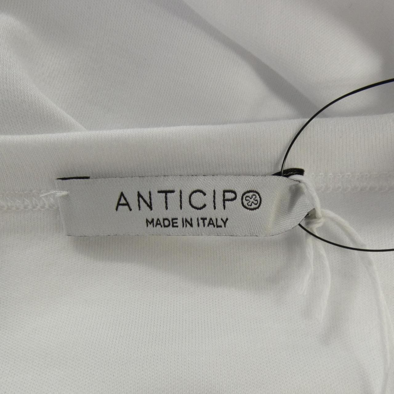 アンティーチポ ANTICIPO Tシャツ