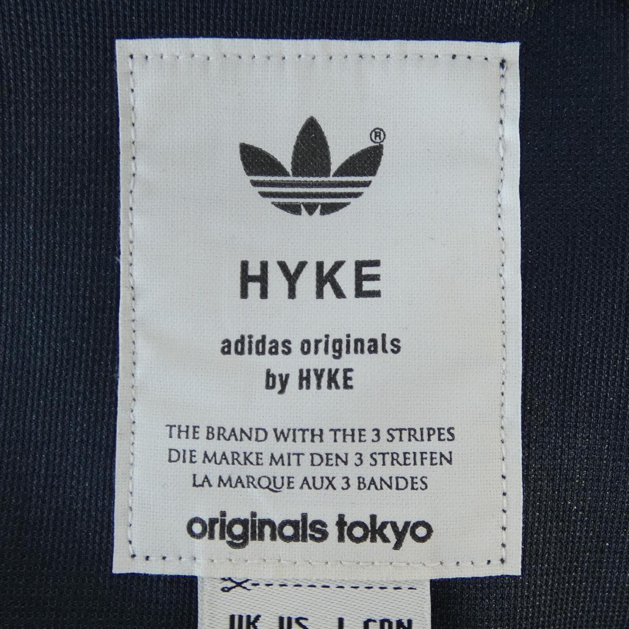 ハイクアディダス HYKE×ADIDAS ショートパンツ