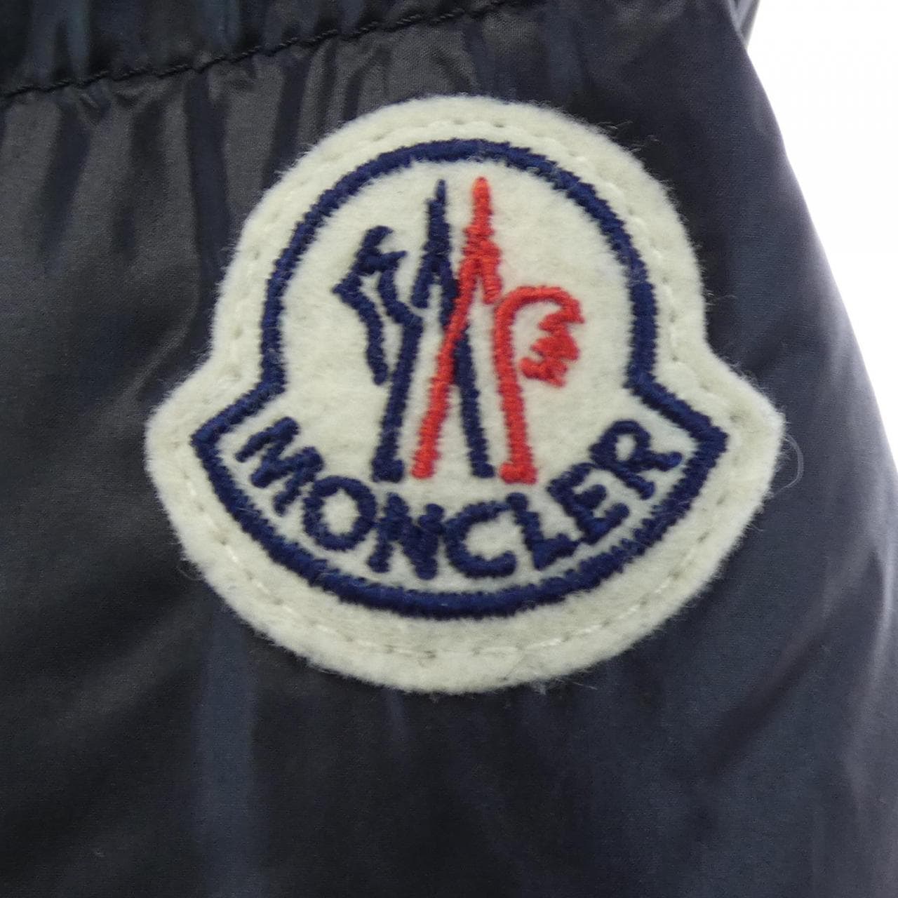 モンクレール MONCLER SERITTE ダウンジャケット