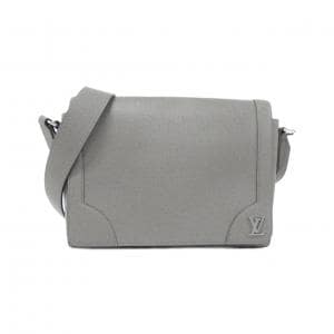 ルイヴィトン タイガ ニュー フラップ メッセンジャー M30808 ショルダーバッグ