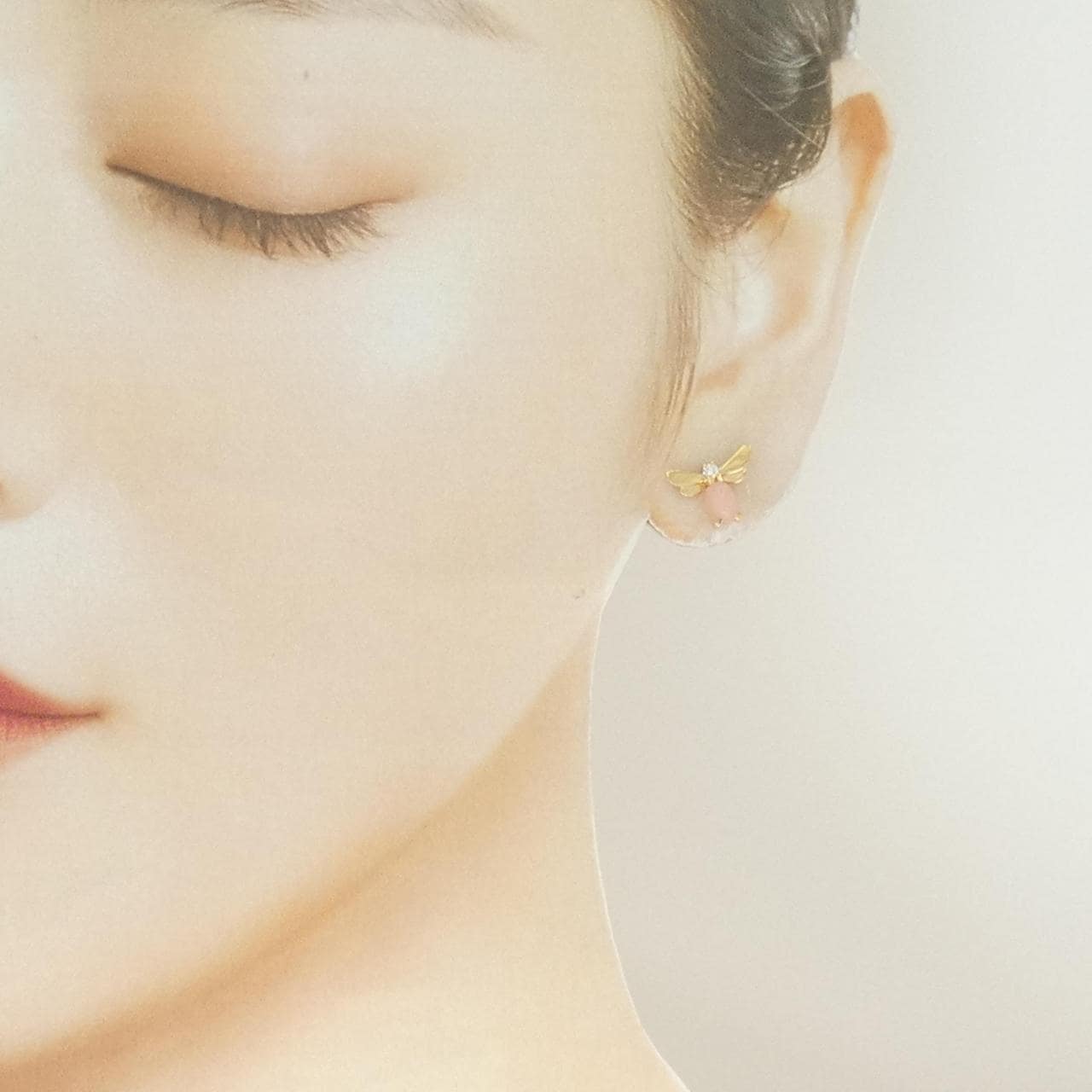 ショーメ アトラップ モワ ピアス