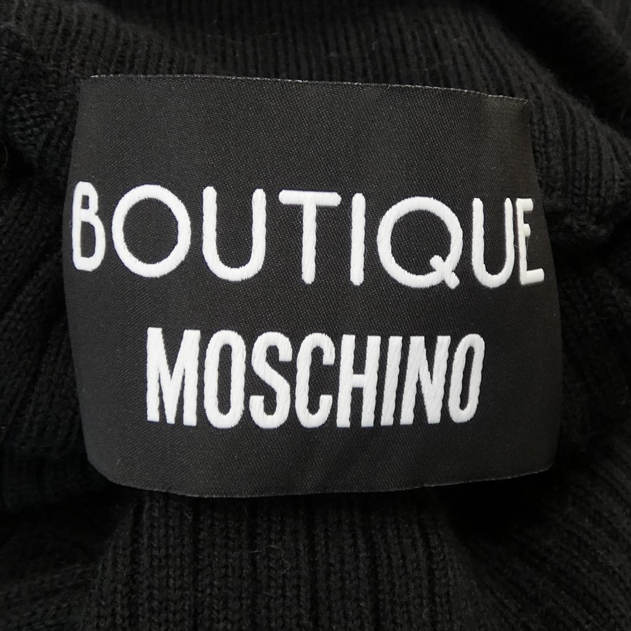 ブティックモスキーノ BOUTIQUE MOSCHINO ニット