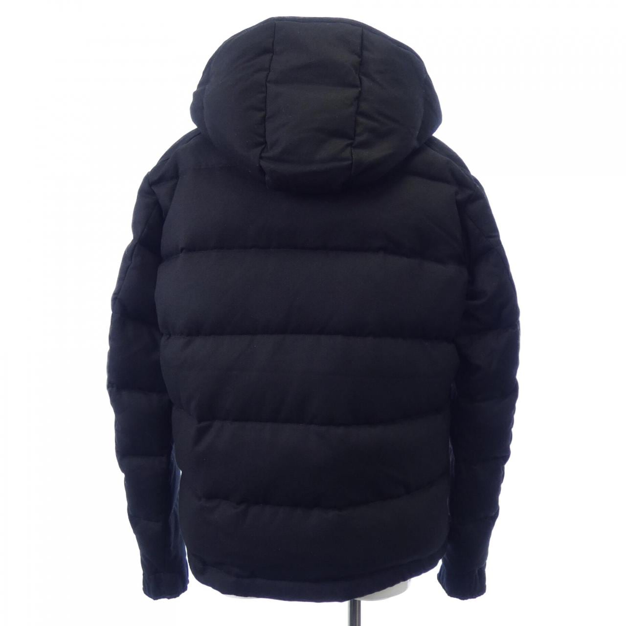 モンクレール MONCLER ダウンジャケット