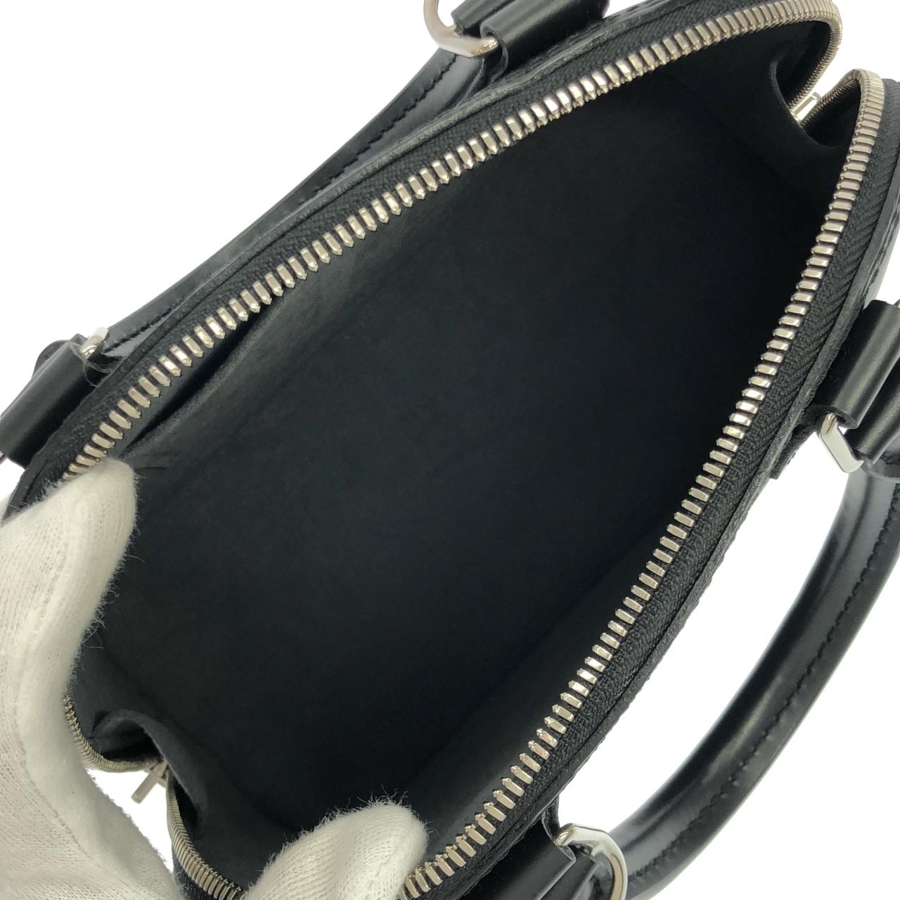 ルイヴィトン エピ アルマBB M40862 バッグ