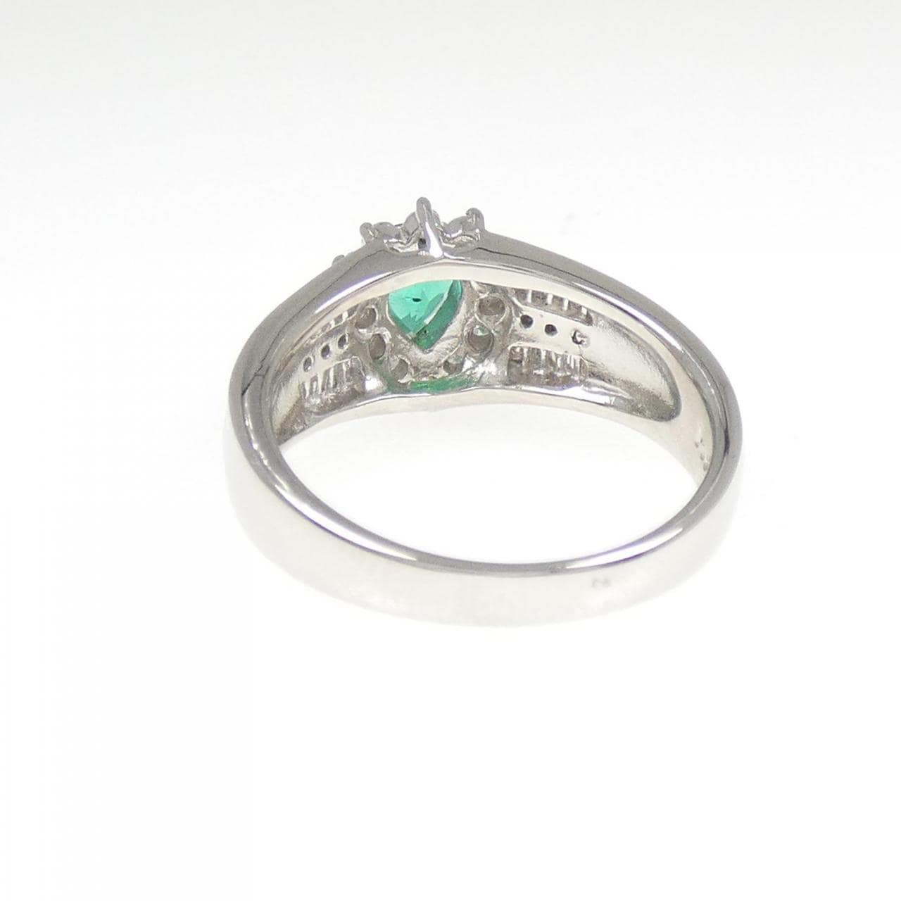 PT900 エメラルド リング 0.34CT