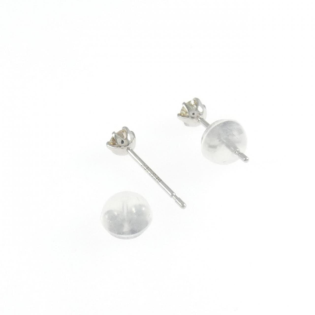 PT900 ソリティア ダイヤモンド ピアス 0.20CT