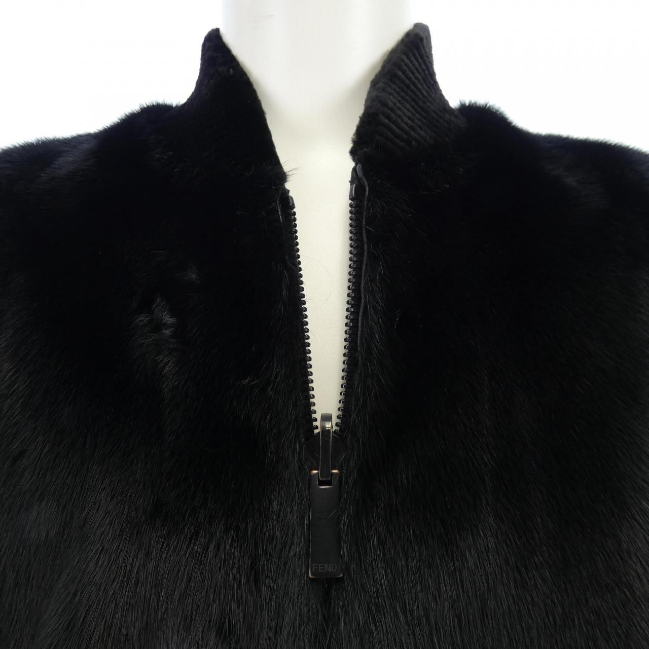 フェンディ FENDI FFモチーフ FME190 JS7 ブルゾン