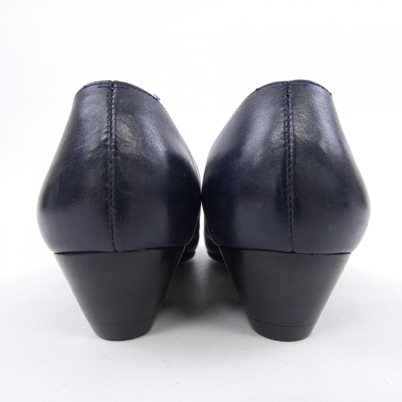 【ヴィンテージ】サルヴァトーレフェラガモ SALVATORE FERRAGAMO 24287 パンプス