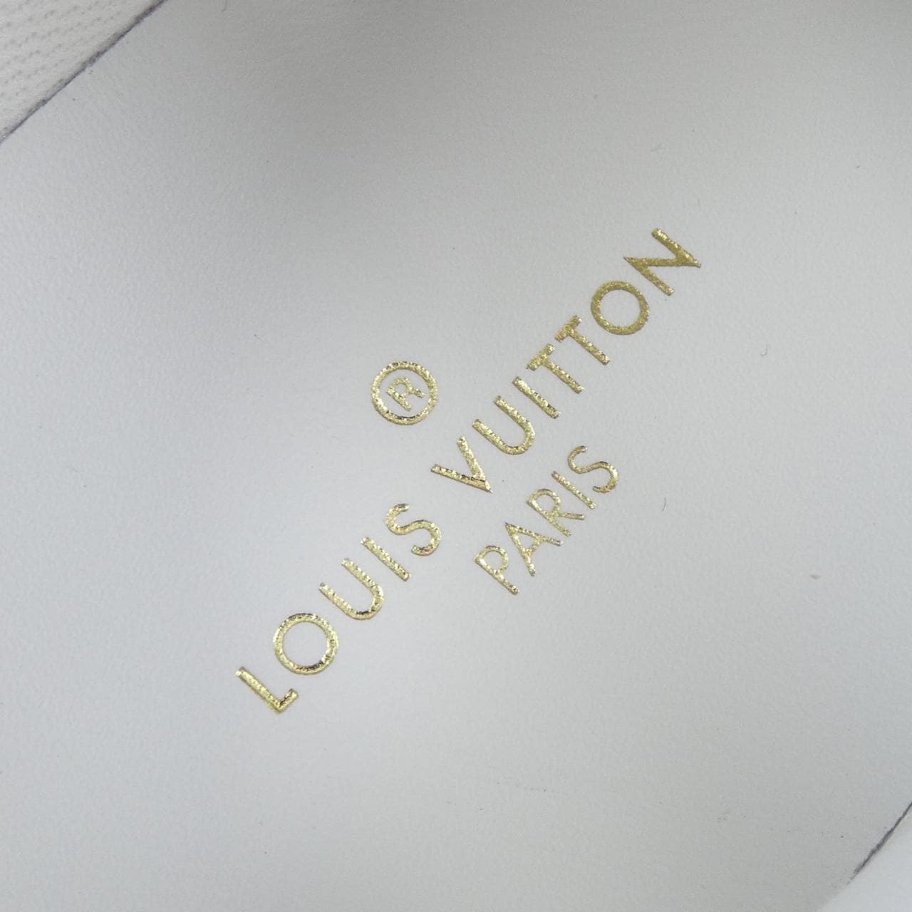 LOUIS LOUIS VUITTON sneakers