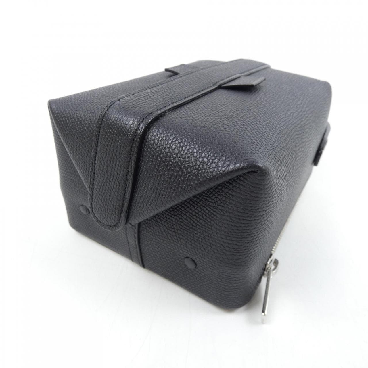 ヴァレクストラ VALEXTRA BAG