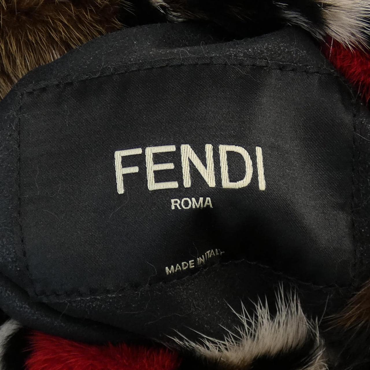 フェンディ FENDI ベスト