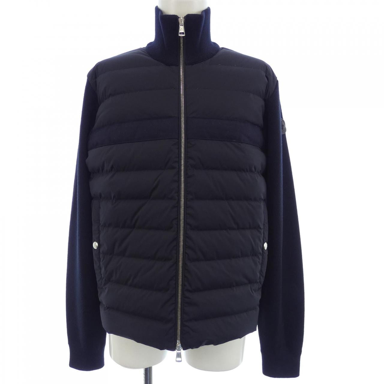モンクレール MONCLER ダウンジャケット