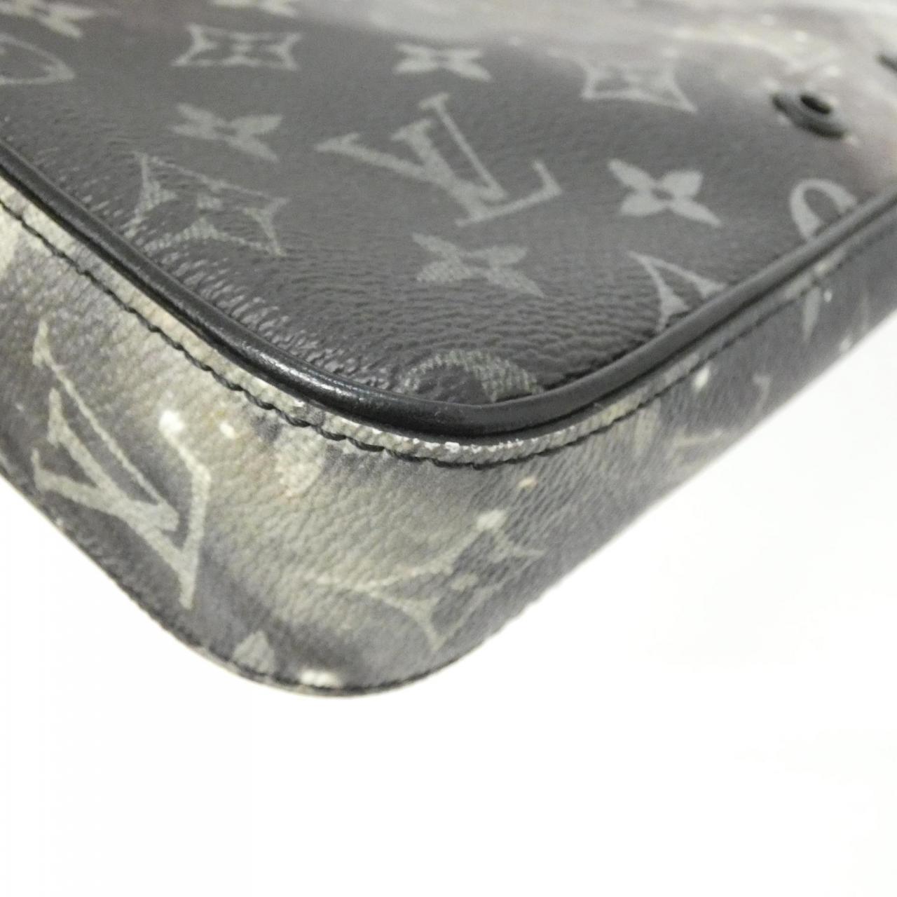 ルイヴィトン モノグラム ギャラクシー アルファ メッセンジャー M44165 ショルダーバッグ