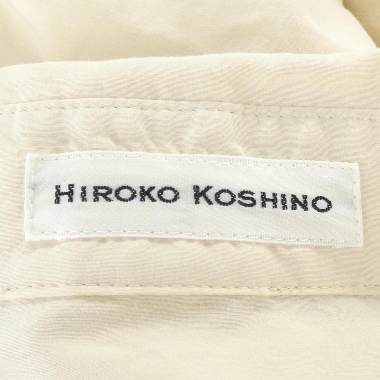 ヒロココシノ HIROKO KOSHINO シャツ