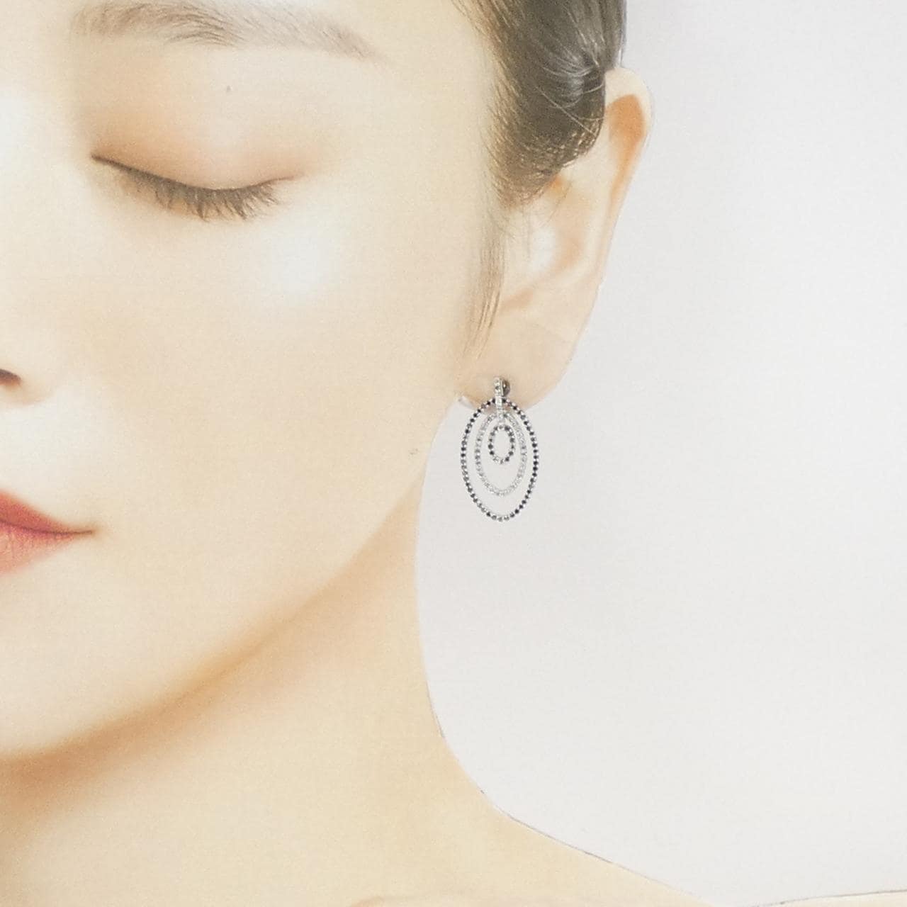 K18WG ダイヤモンド ピアス 1.24CT