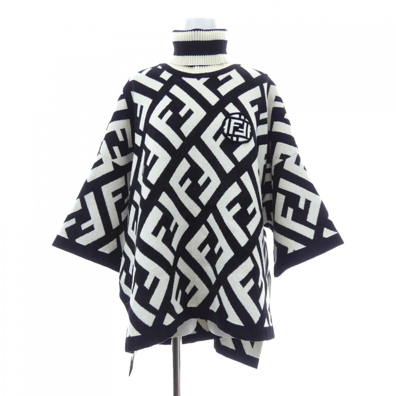 フェンディ FENDI FFモチーフ FZY639 A3PU ニット