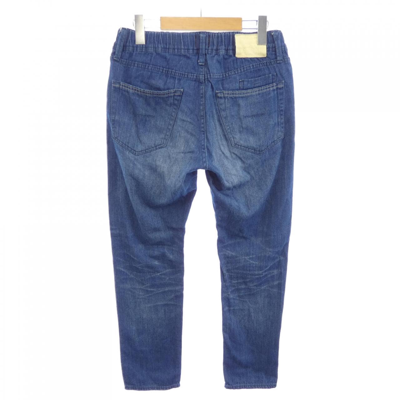 ヤヌーク YANUK ジーンズ