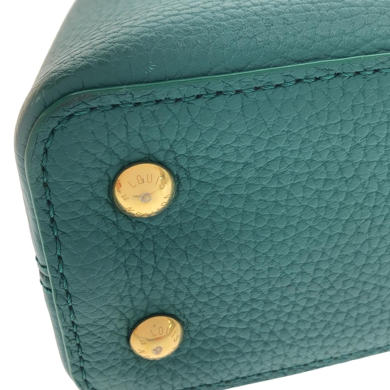 ルイヴィトン カプシーヌ MINI M23766 バッグ