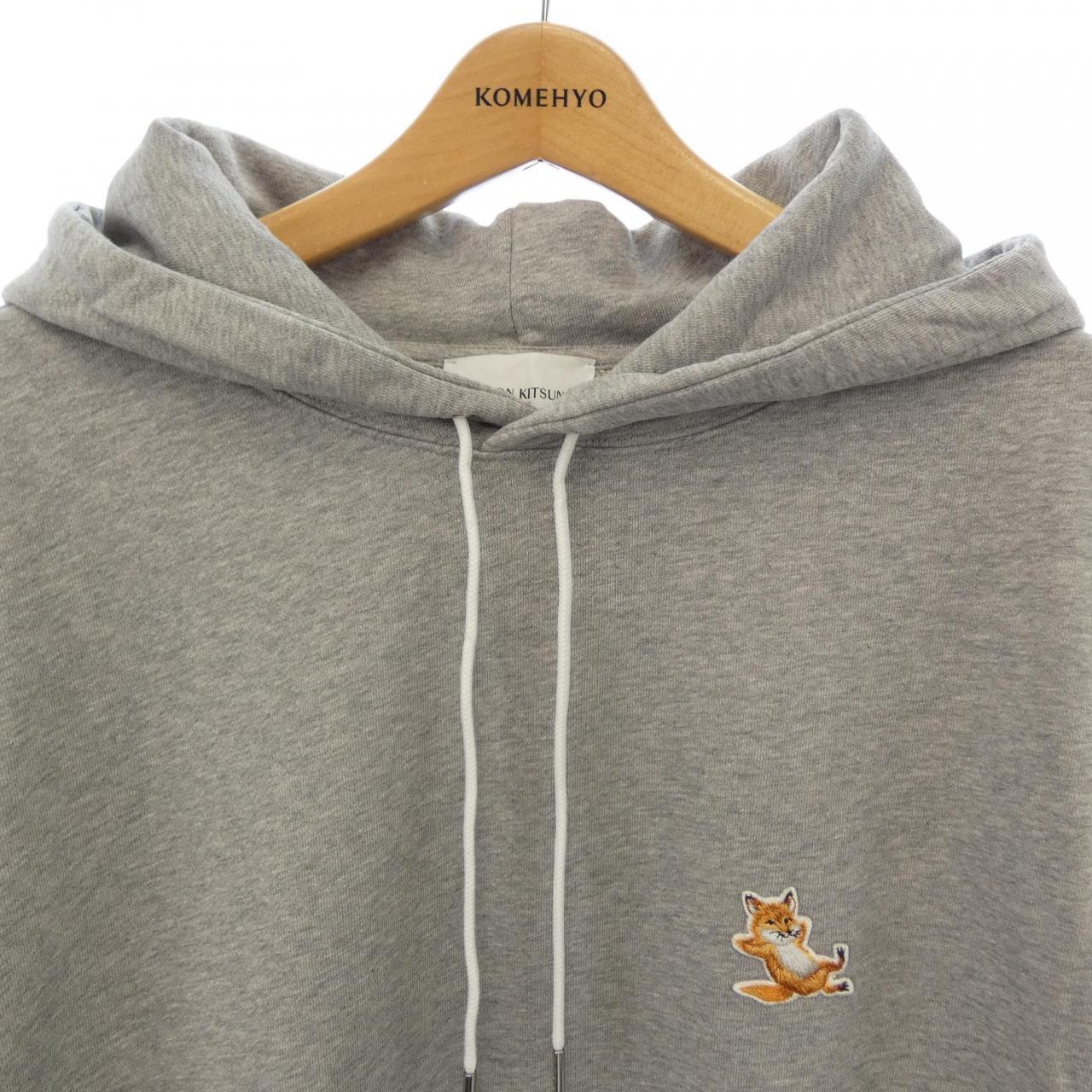 メゾンキツネ MAISON KITSUNE IU00355KM0001 パーカー