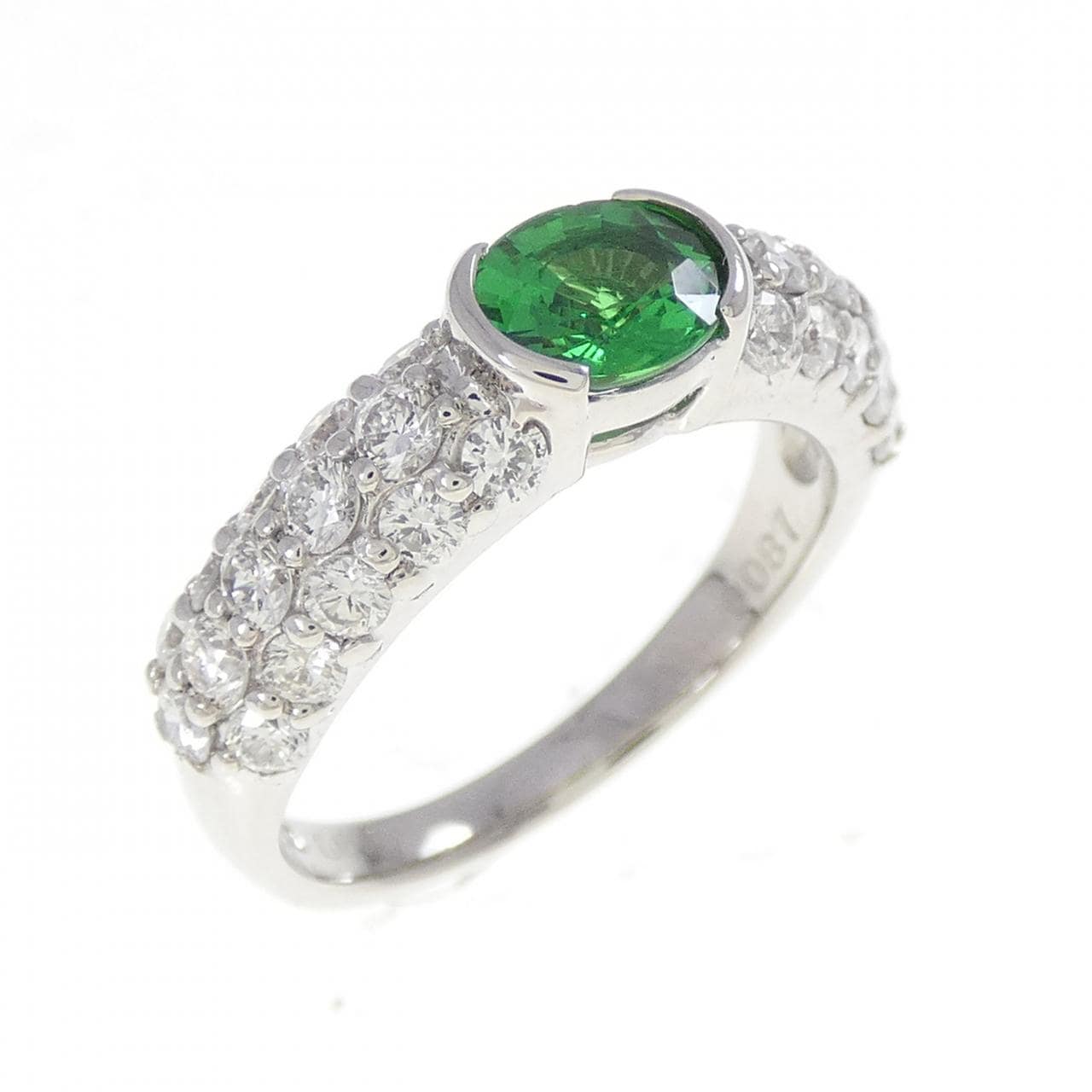 PT900 グリーンガーネット リング 0.66CT