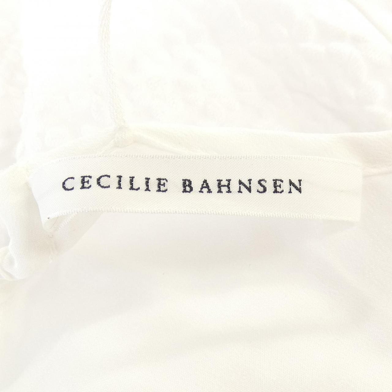 セシリーバンセン CECILIE BAHNSEN トップス