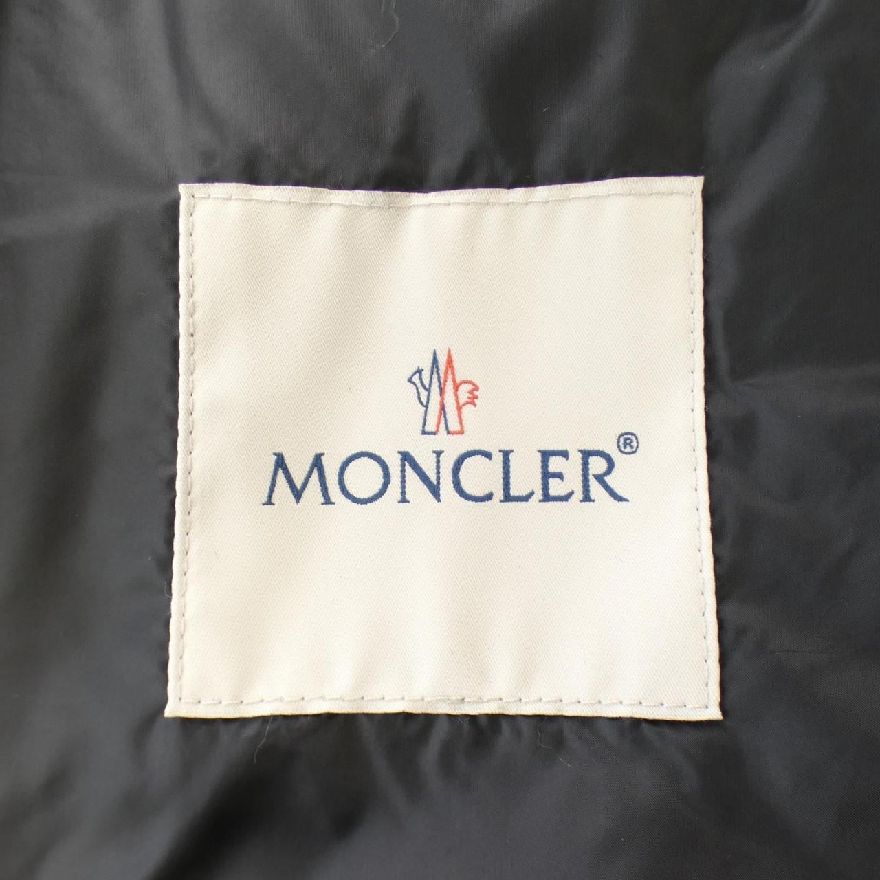 モンクレール MONCLER ダウンコート