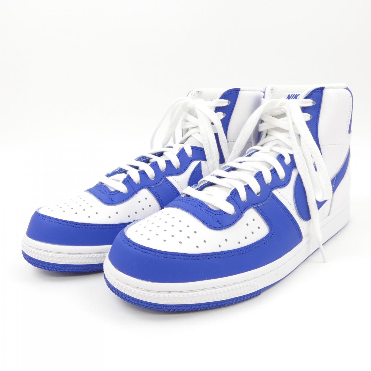 ナイキ NIKE スニーカー