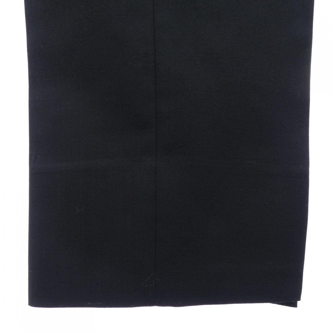 ラルディーニ LARDINI スーツ