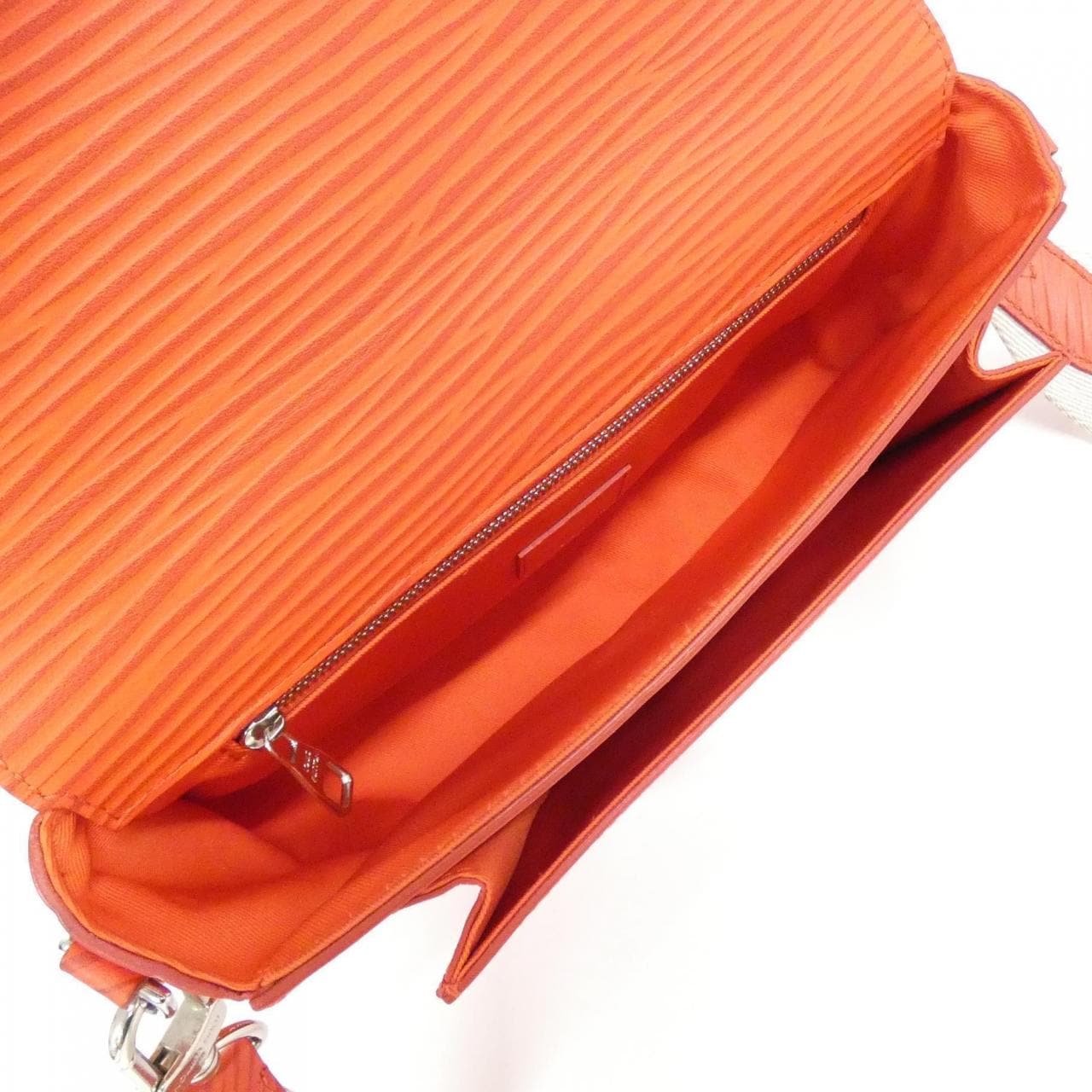 ルイヴィトン エピ XL モンソー ディストーテッド M23784 バッグ