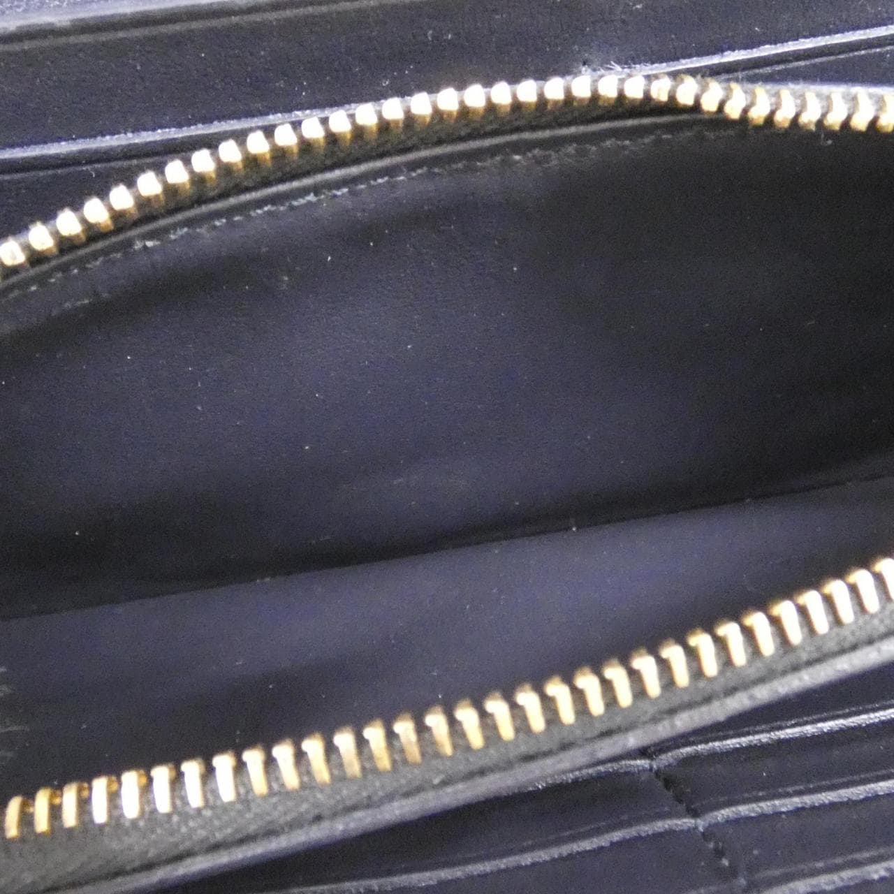 ボッテガヴェネタ 666935 VCPP3 財布